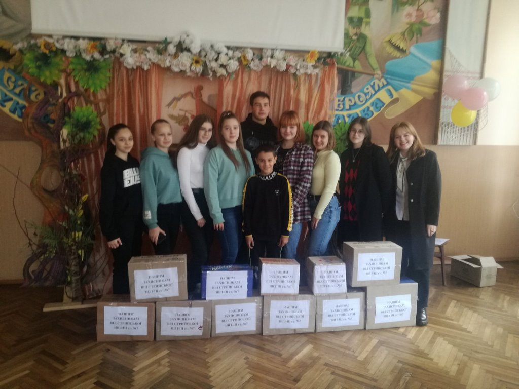 1 Копіювати
